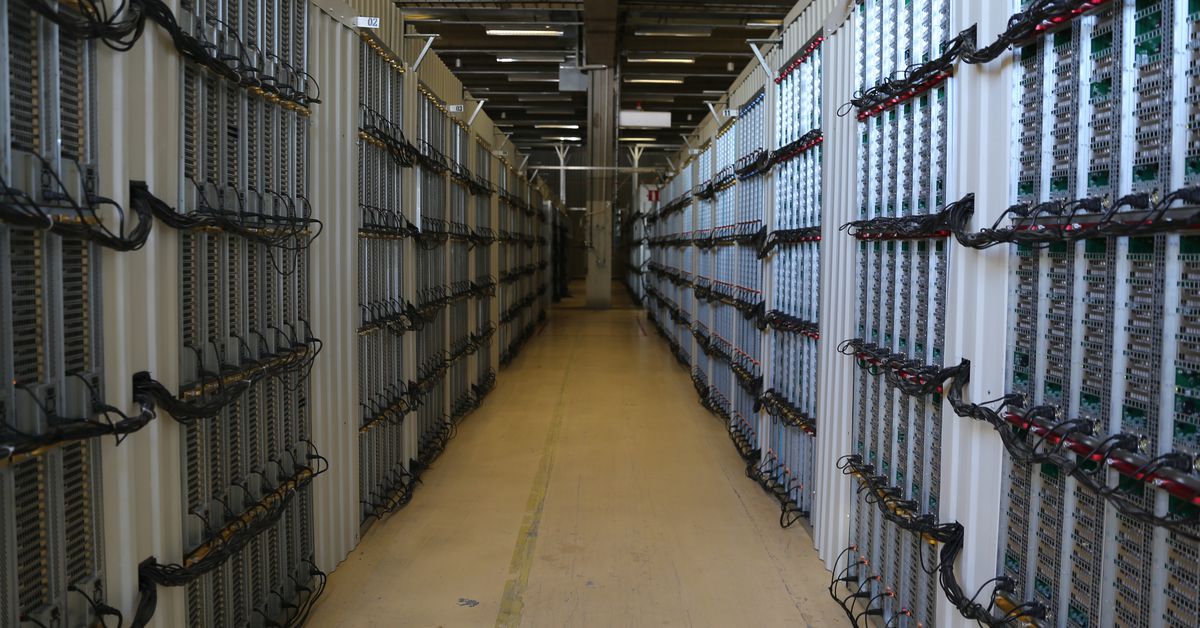 Crypto Miners Such as HIVE, RIOT Are Looking to Diversify Into Artificial Intelligence (AI): JPMorgan