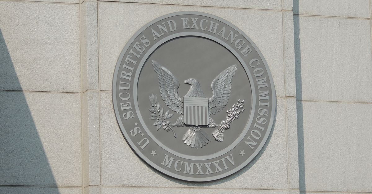 SEC Must Review Grayscale's Bitcoin ETF Bid After Previous Rejection, Appeals Court Rules