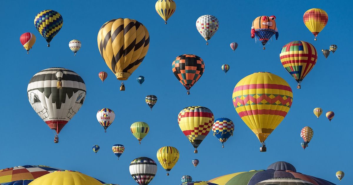 Celestia Blockchain Goes Live as 580,000 Users Receive TIA Token Airdrop