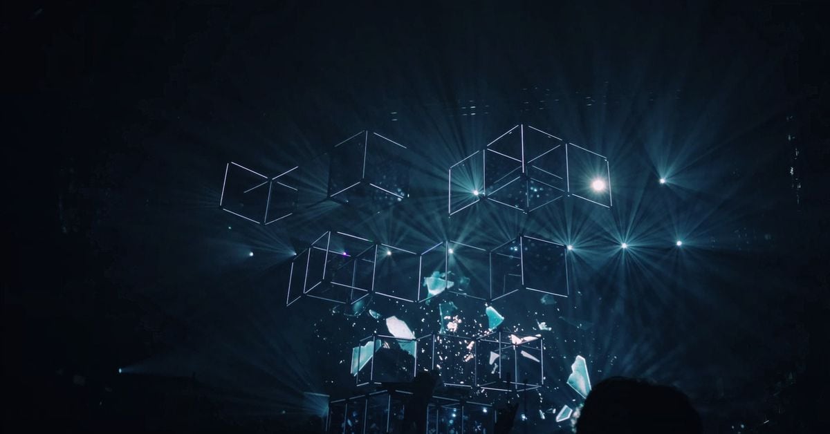 Atmosphere (Shutterstock/CoinDesk)