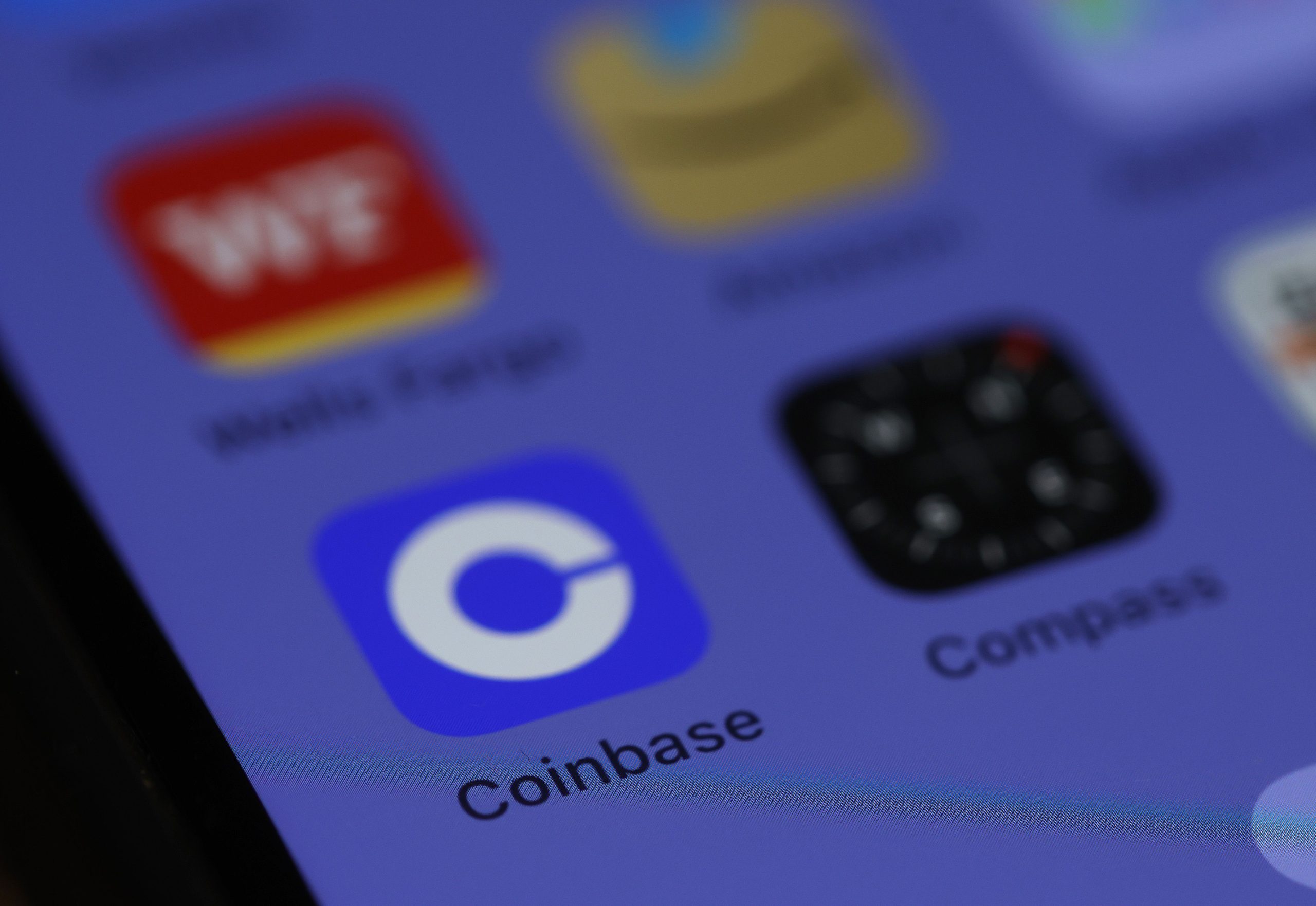 Crypto exchange Coinbase is looking to list Solana and Hedera futures. (Photo Illustration by Justin Sullivan/Getty Images)