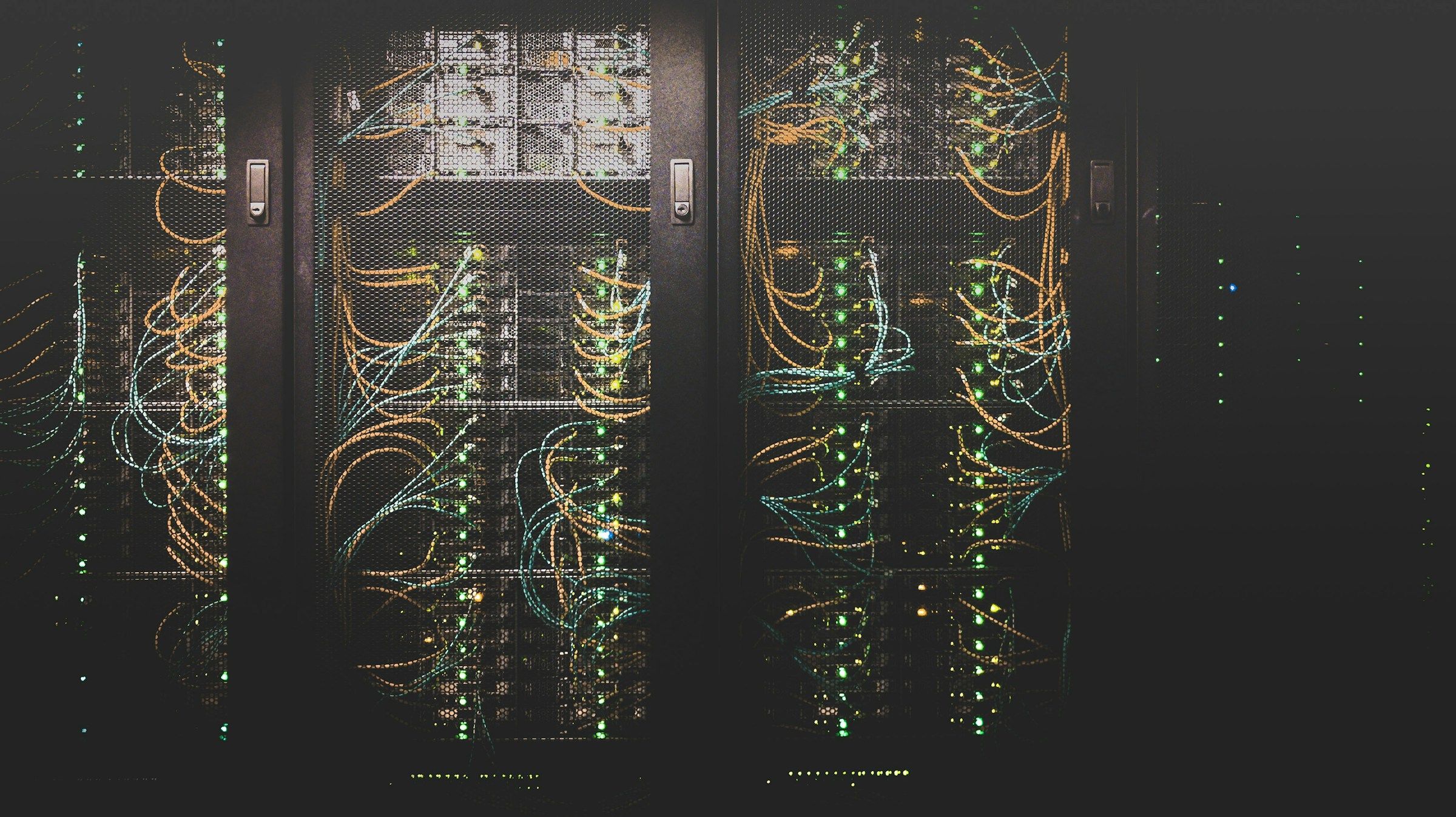mining rig. (Taylor Vick/Unsplash)