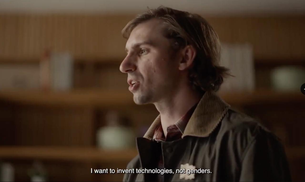 Screenshot of now-deleted Solana ad (X.com)