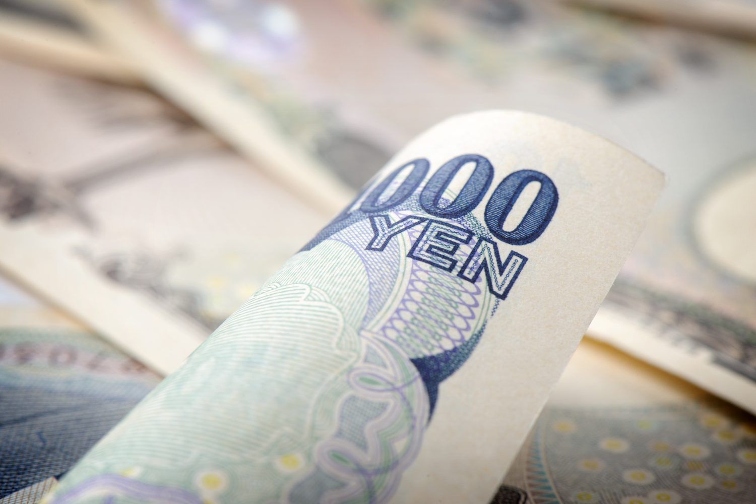 Bitcoin Pops Above $88K on Yen Strength, Trump-Powell Drama