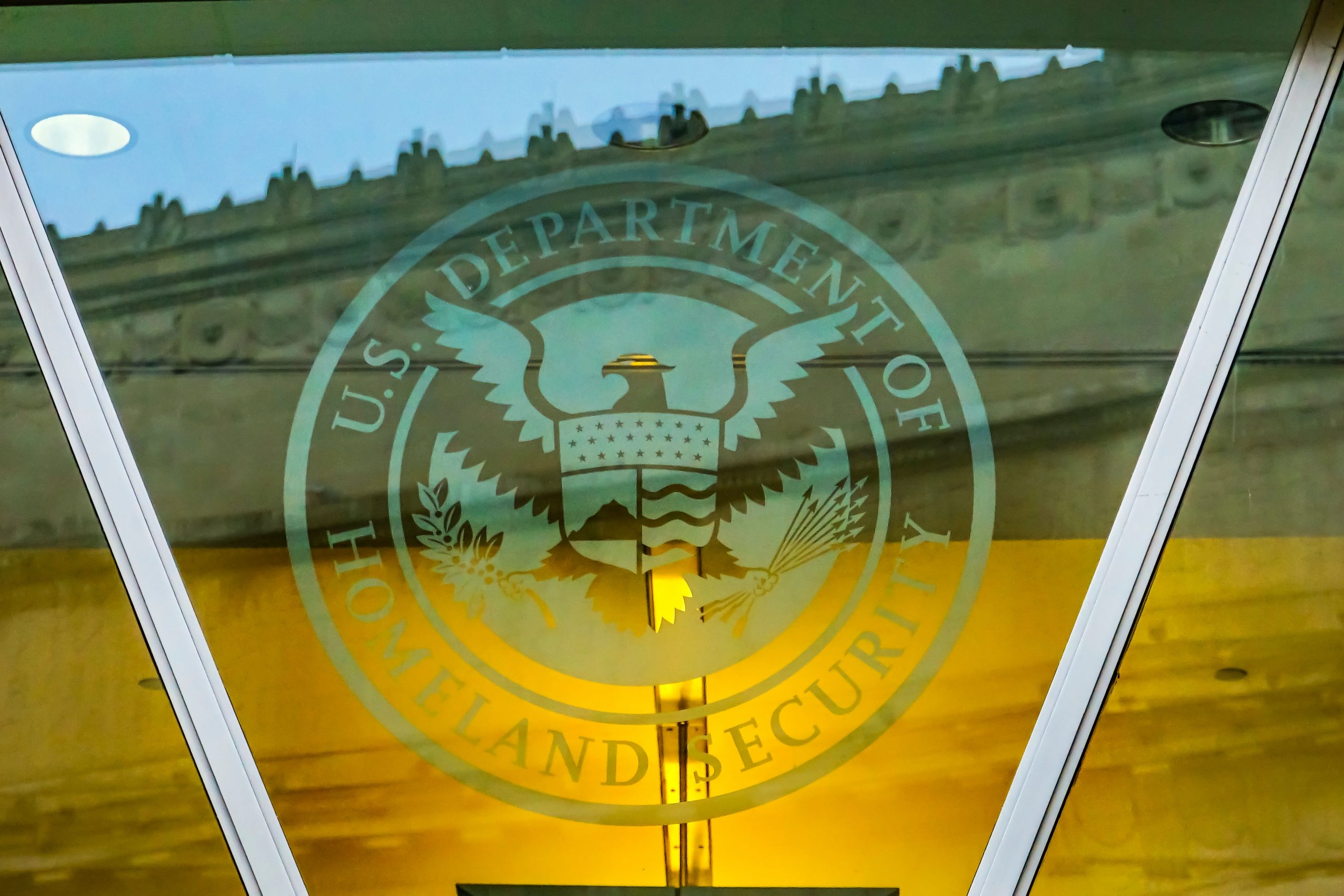 Feds Mistakenly Order Estonian HashFlare Fraudsters to Self-Deport Ahead of Sentencing