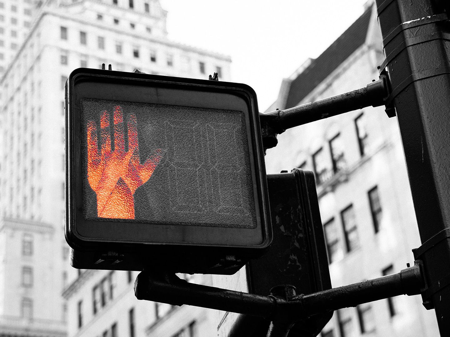 BTC Backs Off Quickly From Record High as Interest Rate Surge Hits Risk Assets