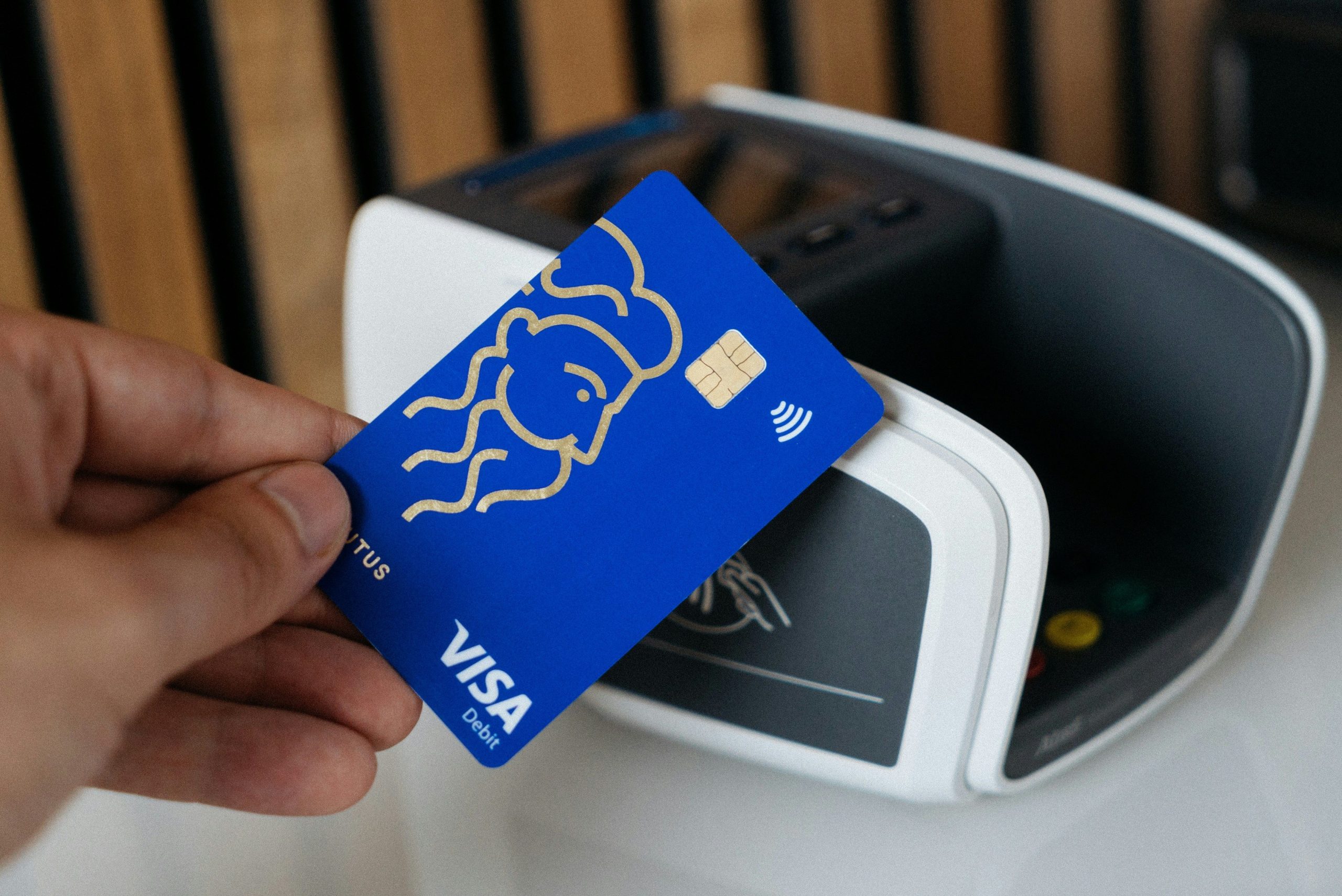 Visa (V) Doubles Down on Stablecoins With Strategic Investment in Blockchain Payments Firm BVNK