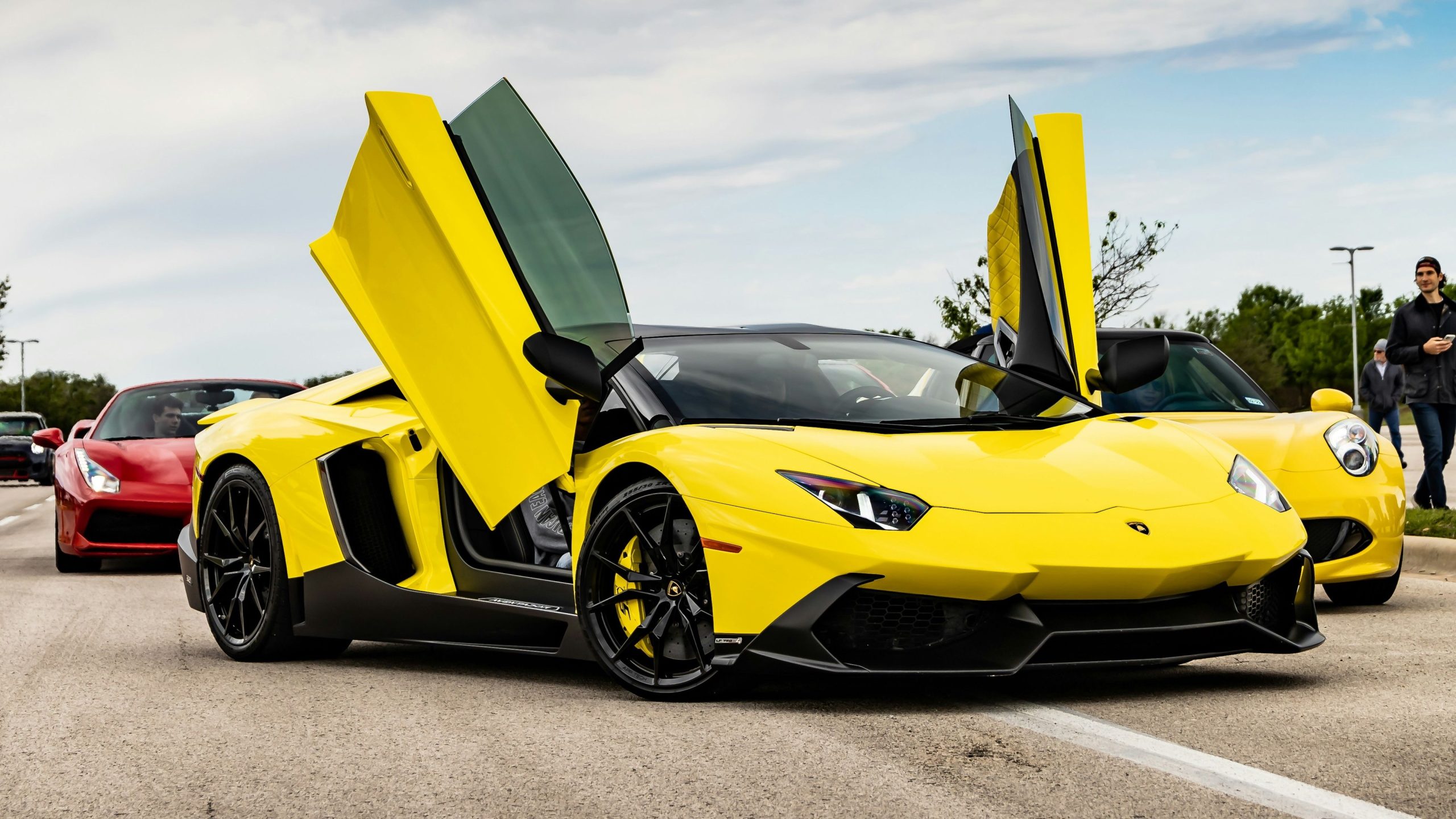 Wall Street Joins BTC Rally With Toyotas While Retail Crashes Their Lambos