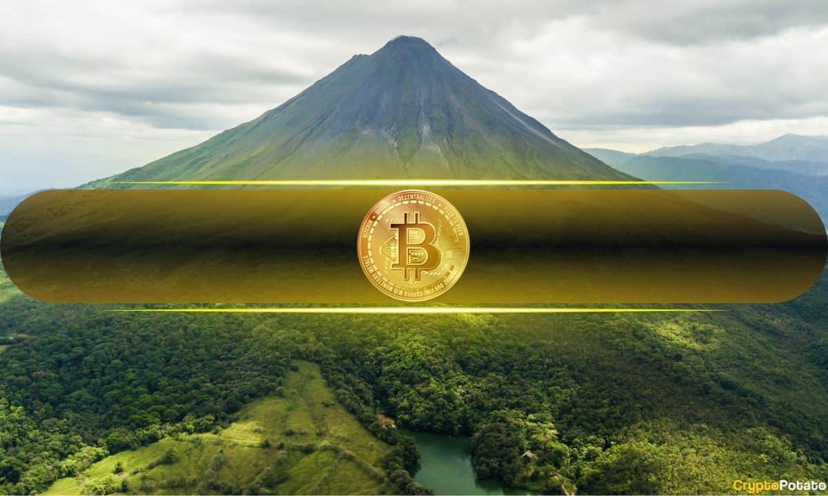 Bitcoin's Realized Cap Taps $1T Milestone, Fueled by 25% Surge in 2025