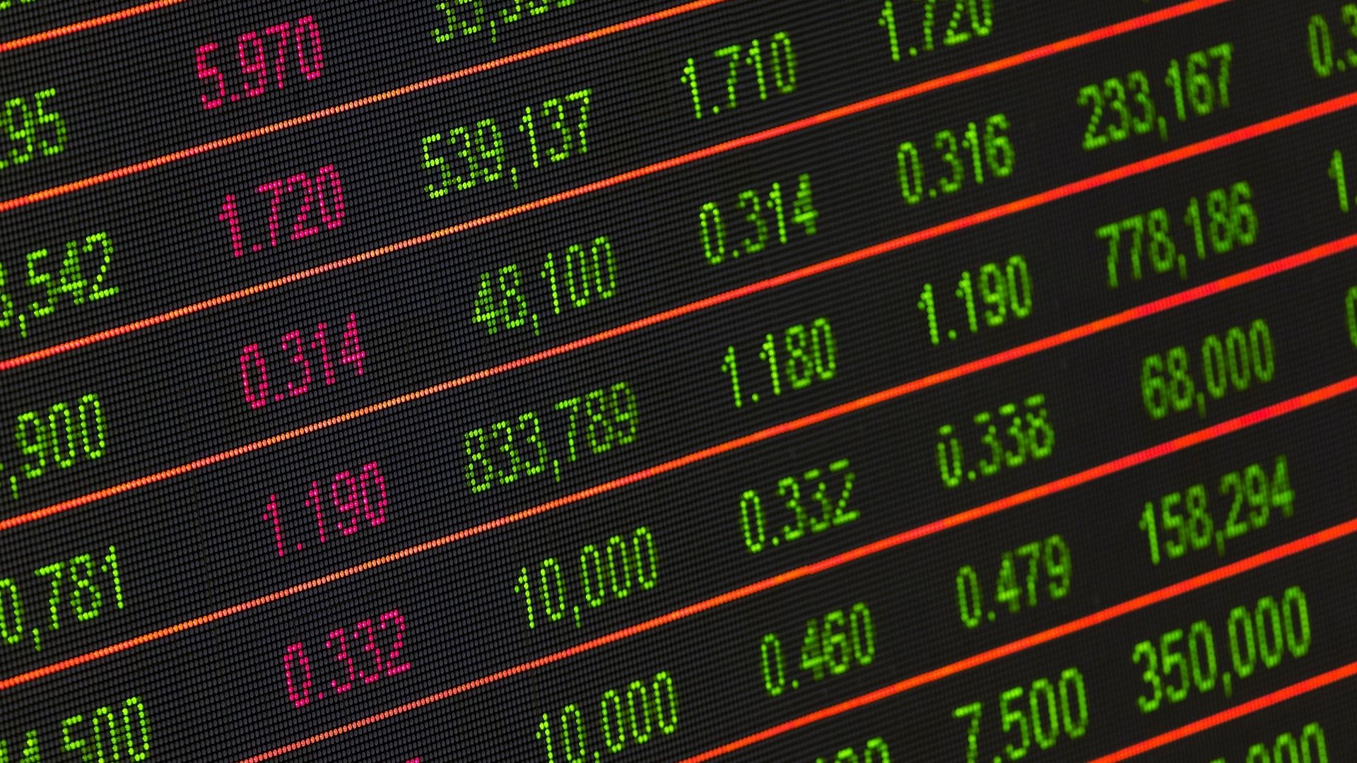 Bearish Sentiment Strengthens Ahead of U.S. Jobs, Options Expiry