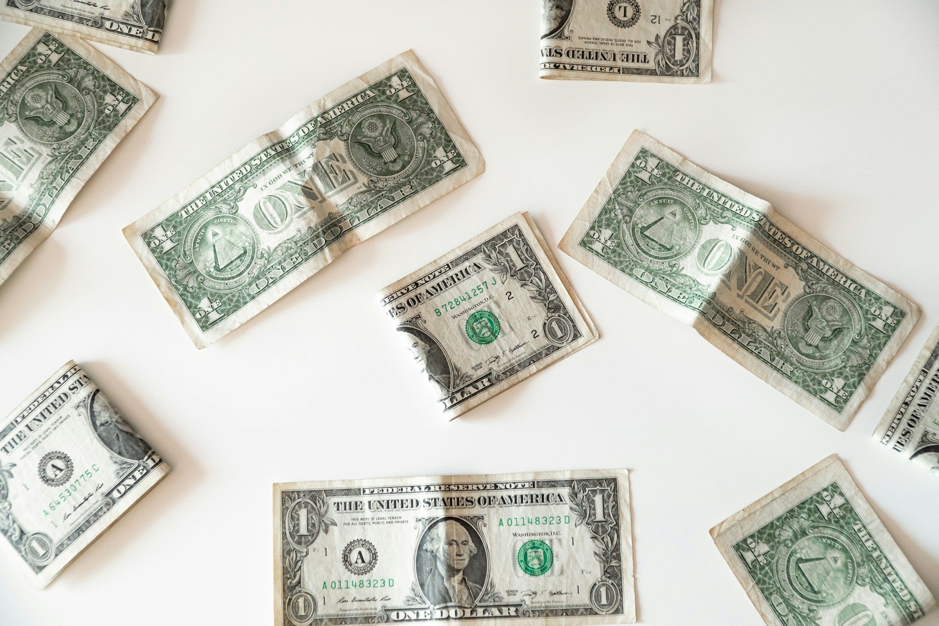 Native Markets Leads Early Voting for Hyperliquid’s USDH Stablecoin Contract